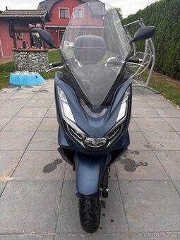 Honda PCX125 – spolehlivý skútr
