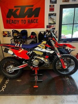 KTM EXC 250 POSLEDNÍ KARBURÁTOR