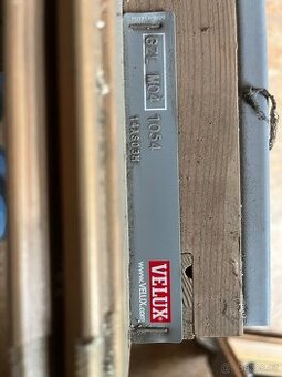 Střešní okno Velux mk 04