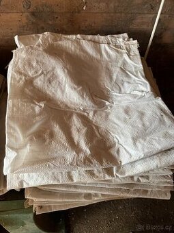 Pytle na obilí, brambory