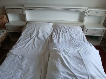 Manželská postel - 1