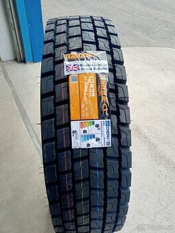 Nákladní pneu. Torque TQ-638 315/80 R22,5 156/152L