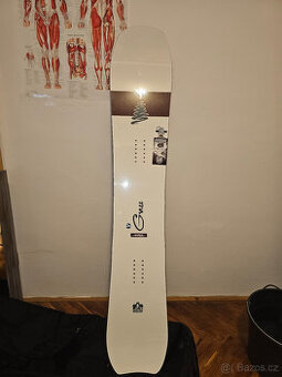 NOVÁ snowboard DOSKA GNU HYPER 160