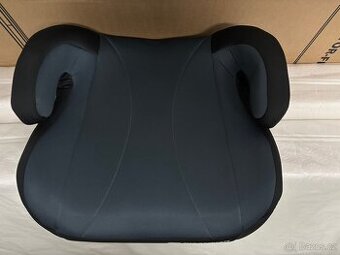 Dětský podsedák do auta s Isofix