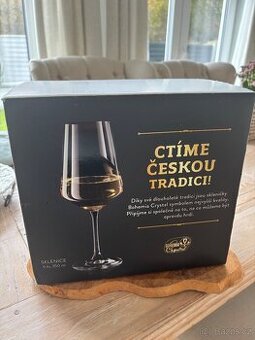 Sklenice na vino Bohemia Crystal