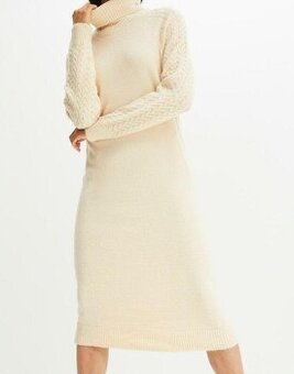 Teplé pletené midi šaty s rolákem 42/44