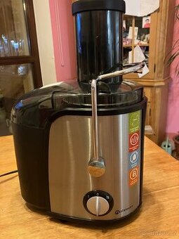 Prodám odšťavňovač Rohnson juice extractor R-435