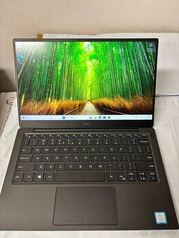 Dell XPS 13 9380 - 13 palců - 256 GB (horší stav baterie)