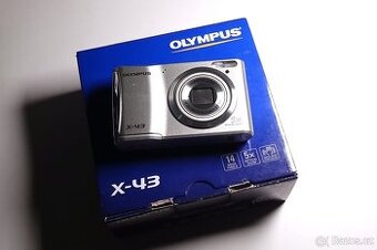 Olympus X-43 rozbalený + paměťová karta