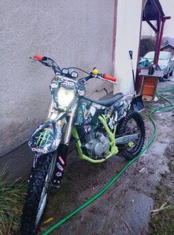 Prodám pit bike 250ccm