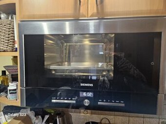 vestavná parní trouba Siemens HB 25D5L2 CookControl 20,