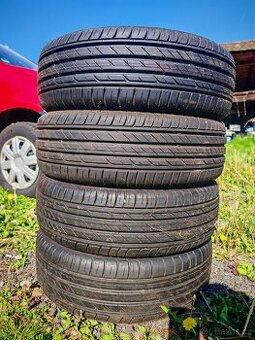 Letní pneu Bridgestone 195/60/16.