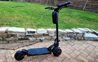 Elektrická kolobežka Kaabo MANTIS 10 2x1000W