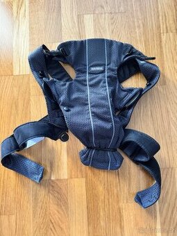 BABYBJÖRN Nosítko MINI Anthracite 3D Mesh