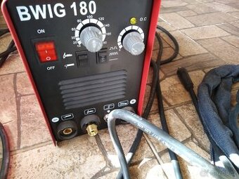 Invertorová svářečka s HF