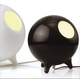 Stolní lampa