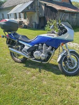 Yamaha XJ 900