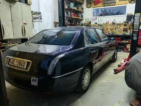Lancia thesis 129kw - 1