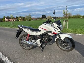 Honda CB125F