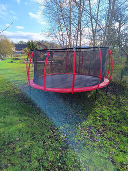 Trampolína - 1
