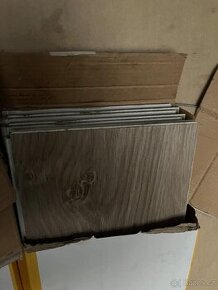 Vinylova podlaha click včetně integrované podložky - 1