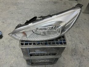 Ford Focus 2014-2018 levé přední světlo