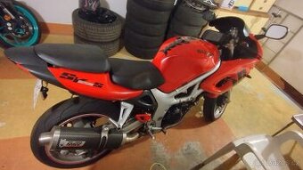 Suzuki SV650s - 1