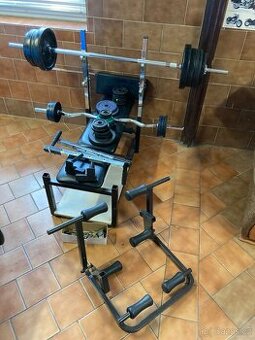 Činky lavice tyče posilovací posilovna