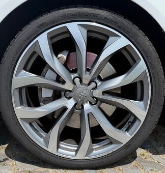 Originální letní alu kola R20 na AUDI A6 4G C7, zánovní pneu
