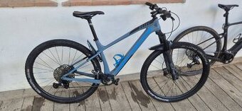Karbonové horské kolo Rock Machine 29" Blizz CRB 70, rám M
