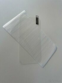 Prodám zcela nové sklo /obaly na iPhone 8 / SE2020 / XS