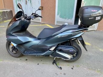 Honda PCX 2022 (125)