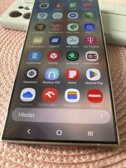 Prodám Samsung Galaxy S24 Ultra, 12/256 GB, přidám 6 pouzder