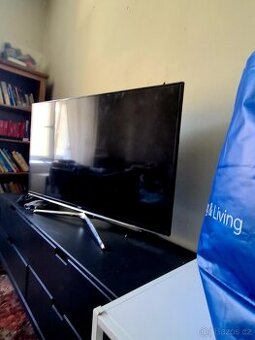 Televize Samsung UE48H6270 černá 123cm