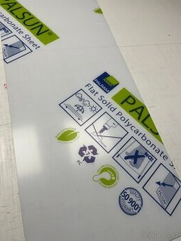 Plný čirý polykarbonát síly 4mm