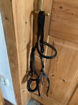 Hakamore Sprenger plus uzdečka