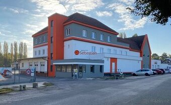 Obchodní prostory 245 m² v areálu BIO Jičín – showroom, kanc