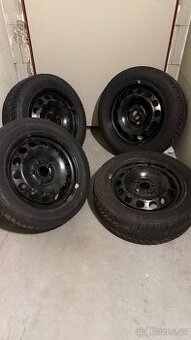 Plechové disky Škoda/VW 6Jx16 ET48 s pneu a poklicemi