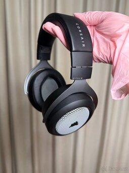 Corsair HS75 XB Wireless