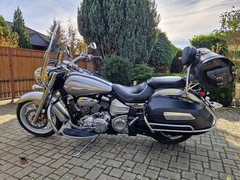 Yamaha XV 1900 Midnight Star