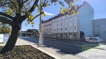 Pronájem obchodního prostoru s výlohou do ulice