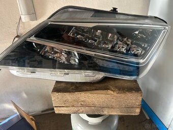 Seat Toledo levý fuell led led