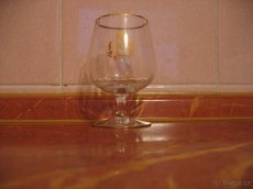 Sklenice nápojové - různé (na víno i alkohol)