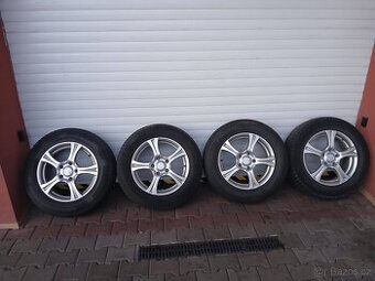 FIAT FREEMONT ALU 17" SE ZIMNÍMI PNEU