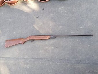 Predám vzduchovka Slavia 620