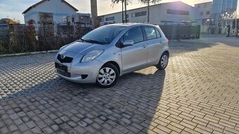 Toyota Yaris 1,4 D-4D 4,1l na 100Km