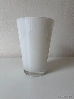 Bílá skleněná 20 cm