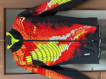 Jen 2 dny používaná bunda. PC 4000 Kč. MEMBRÁNA. - 1