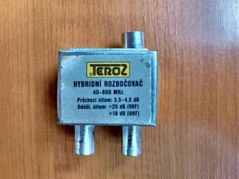 Anténní hybridní rozbočovač Teroz