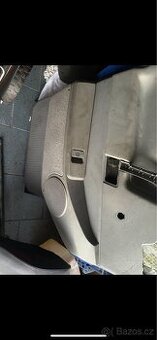 Levá uzamykatelná kapsa dveří Vw Transporter t4 multivan